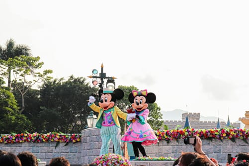 Hong-Kong-Disney-Land-02